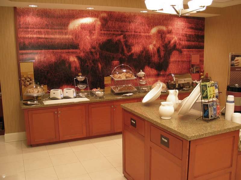 Hampton Inn Louisville Downtown Restaurang bild